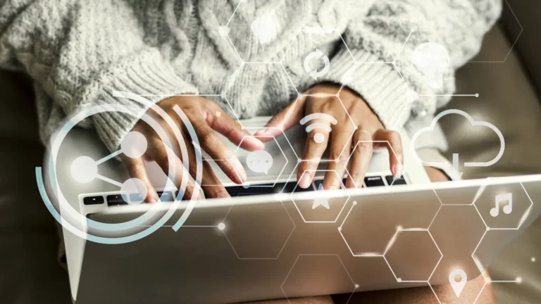 Etudiants-Employes-Outils-numeriques